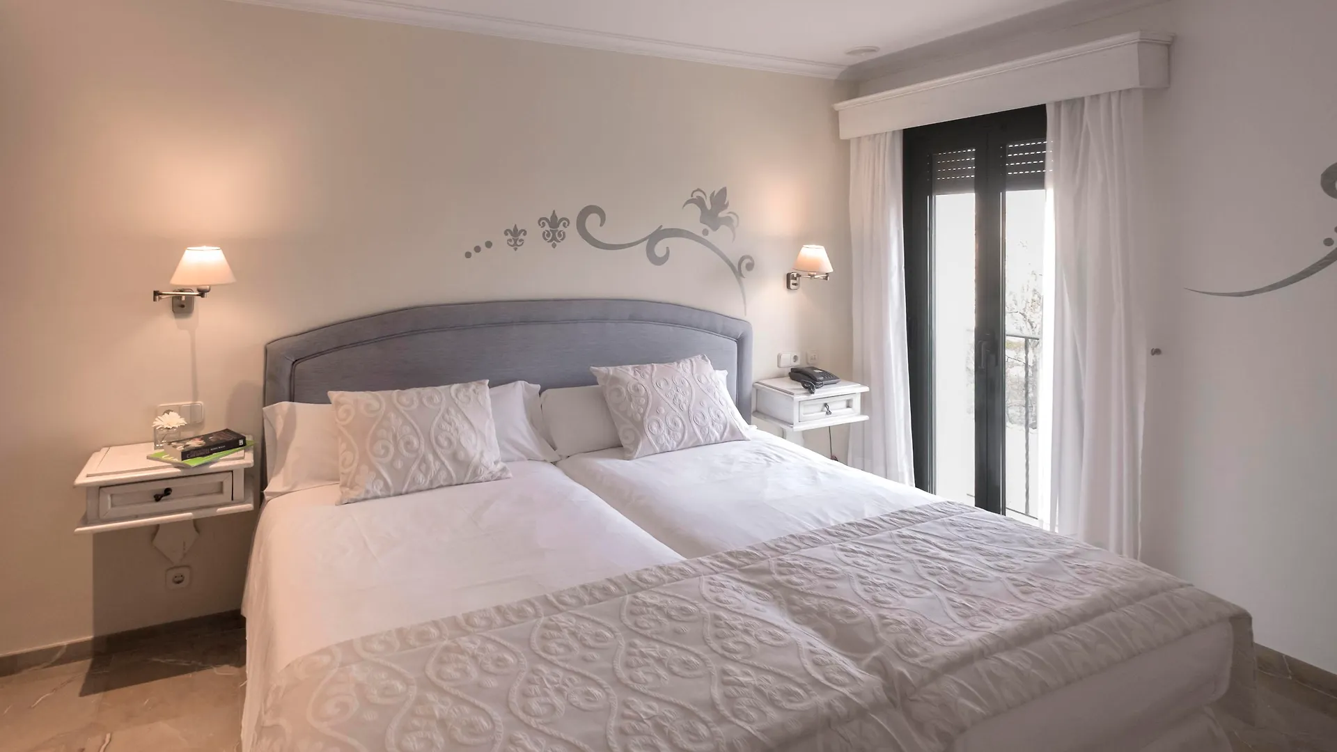 Apartments Galeon Suites Port de Pollenca